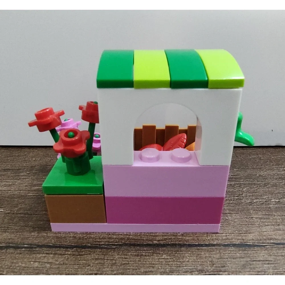 Lego Junior 10684 Supermarket Flower Vegetable Grocery Store Display Carrot